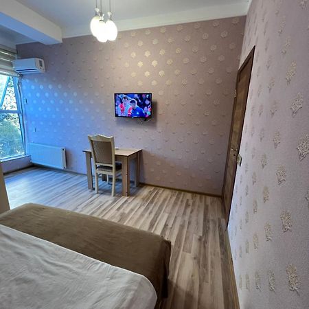 Salyut Hotel Lankaran Ngoại thất bức ảnh